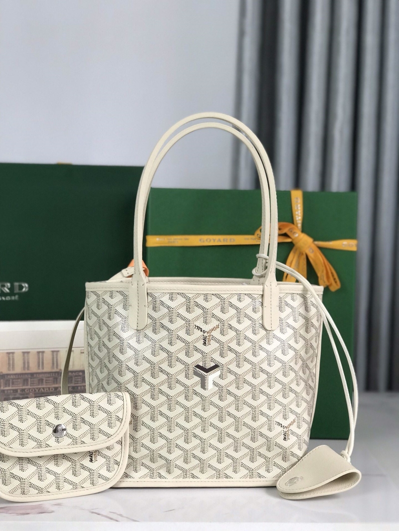 Goyard Shopping Bags